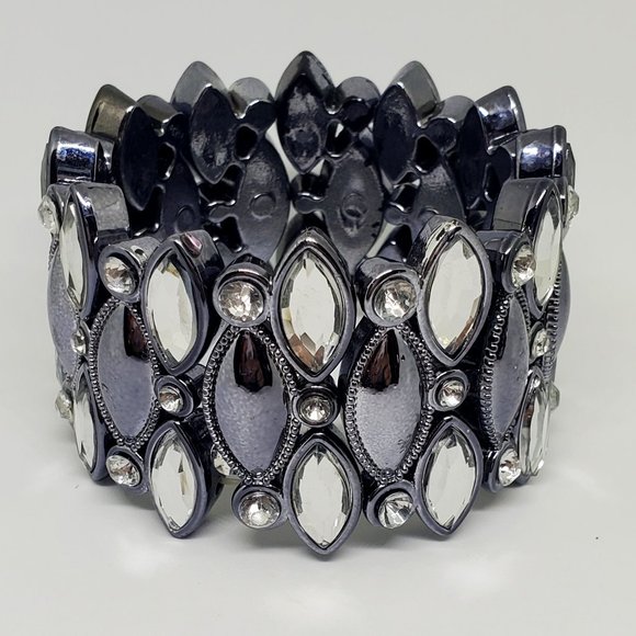 Silver Gray Wide Marquise Stone Stretch Bracelet - Picture 4 of 7